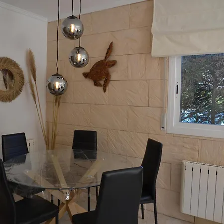 ¡casa Encantadora Con Piscina Y Cerca De La Playa En L'estartit! - Es-323-55