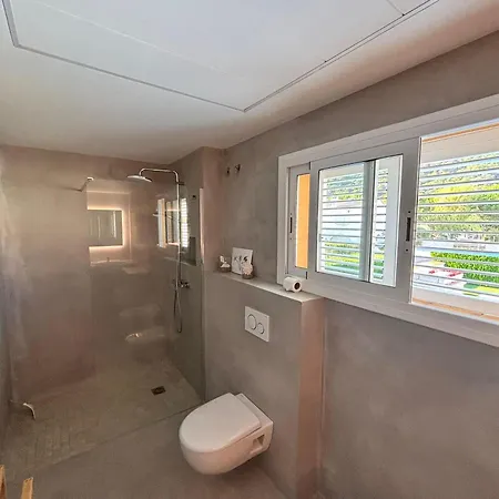 ¡casa Encantadora Con Piscina Y Cerca De La Playa En L'estartit! - Es-323-55